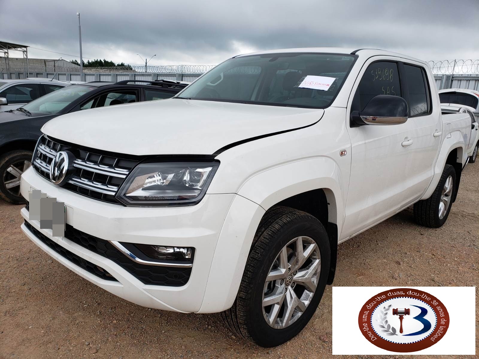 LOTE 040  VOLKSWAGEN  AMAROK HIGHLINE 4MOTION 3.0 V6 TDI TURBO 2019