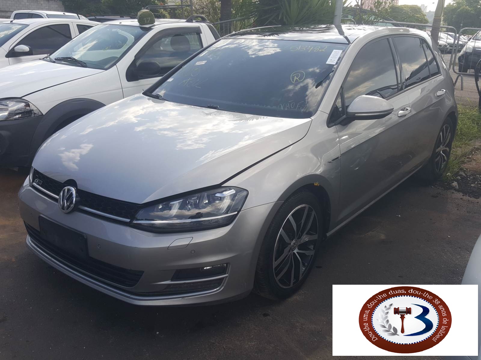 LOTE 003 VOLKSWAGEN GOLF HIGHLINE DSG 1.4 16V 2014