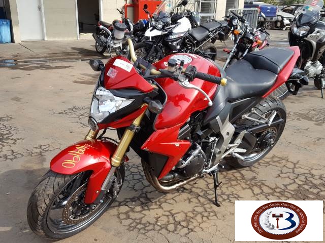 LOTE 004 HONDA CB 1000R ABS  2012