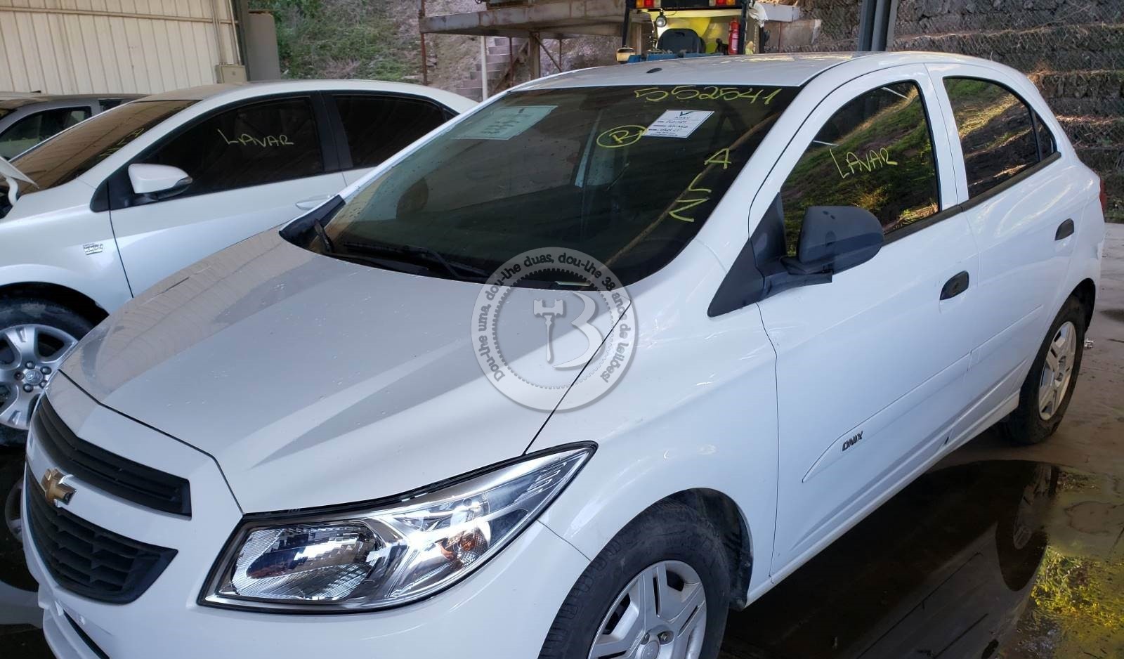 LOTE 004 CHEVROLET ONIX JOY 1.0 ECO 2018